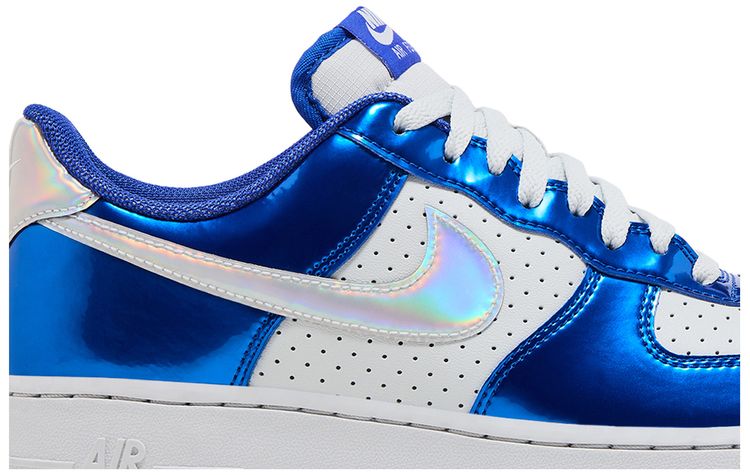 Nike Air Force 1 07 LV8 Light Photo Blue Photon Dust Iridescent
