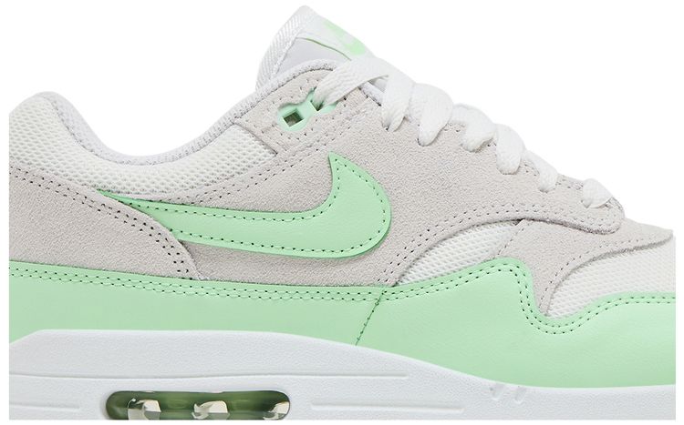 Nike Air Max 1 Essential Vapor Green