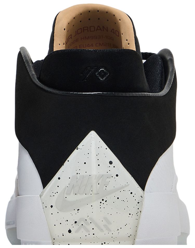 Air Jordan 40 The Classic