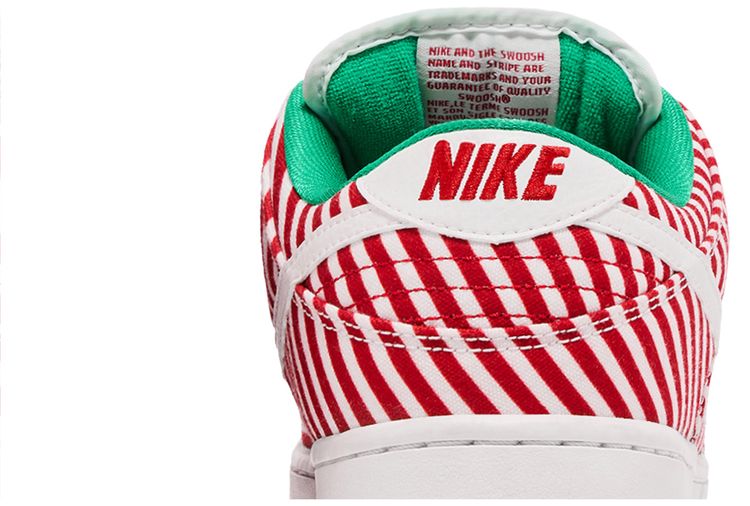 Nike SB Dunk Low Candy Cane