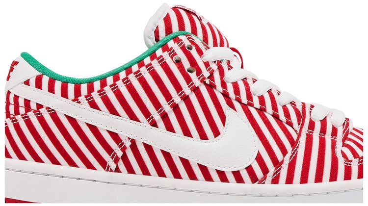 Nike SB Dunk Low Candy Cane