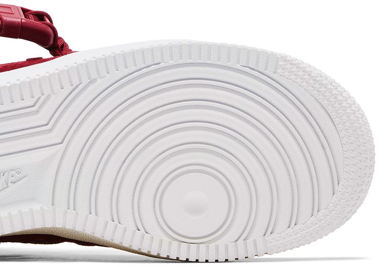 Nike Wmns SF Air Force 1 High Red Crush