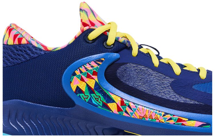 Nike Zoom Freak 4 SE GS Kaleidoscope