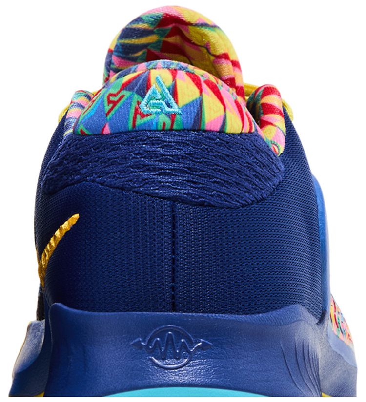 Nike Zoom Freak 4 SE GS Kaleidoscope