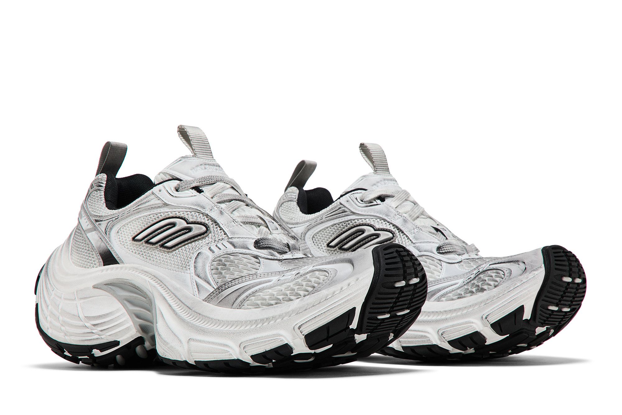 BALENCIAGA GREY AND WHITE SNEAKERS スニーカー Balenciaga Runner Sneaker in Grey, White, & Black | FWRD