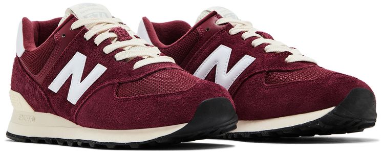 New Balance 574 Classic Crimson