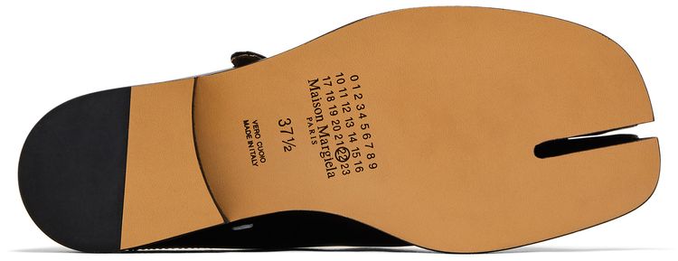 Maison Margiela Wmns Tabi City Loafer Buckled Mule Black