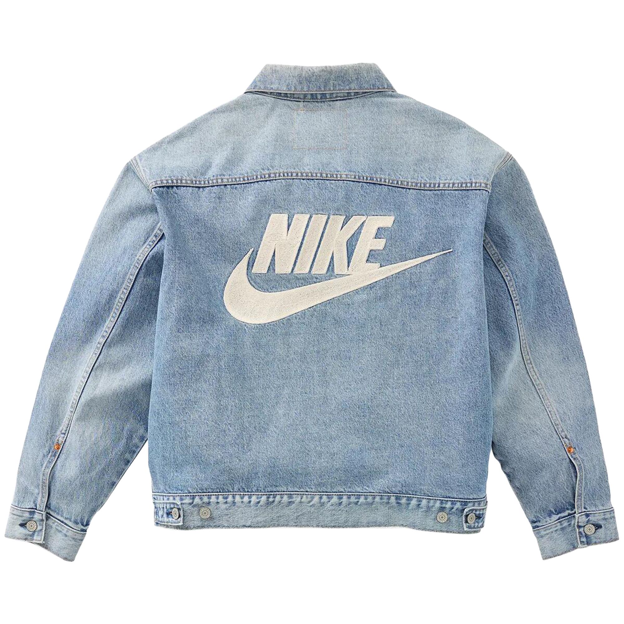 【Nike x Levi's】 Trucker Jacket Light Blue Levi's x Nike Trucker Jacket - Light Blue – Kith