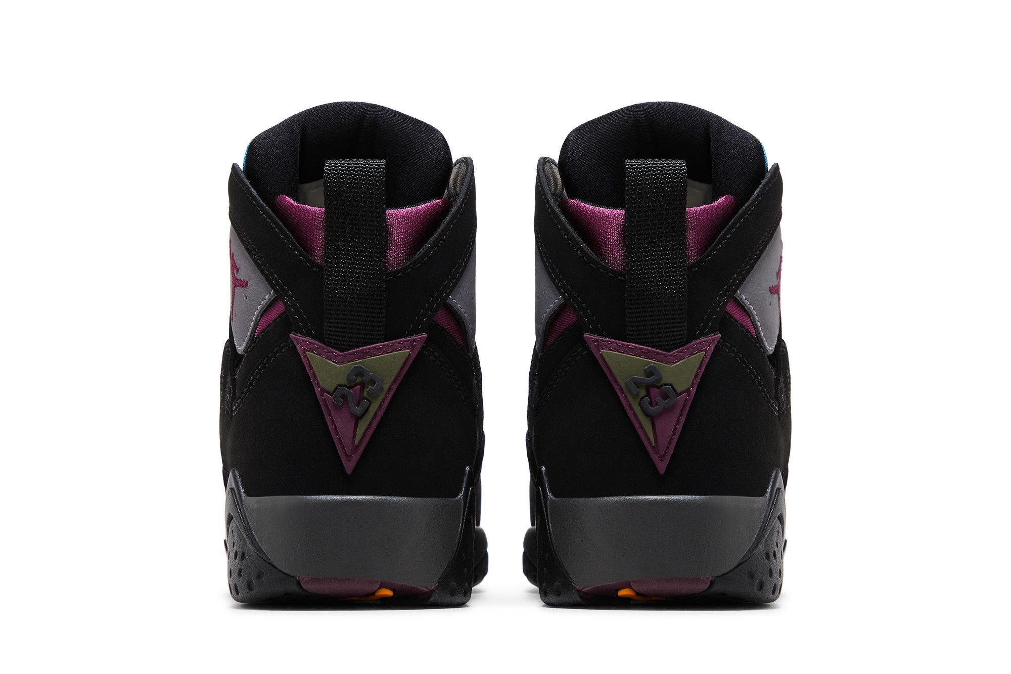 Air Jordan 7 レトロBordeaux Air Jordan VII (7) Retro 'Bordeaux' - Detailed Images