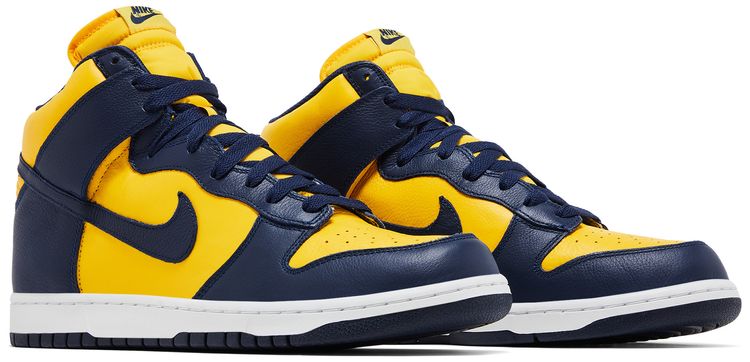 Nike Dunk High QS Michigan 2016