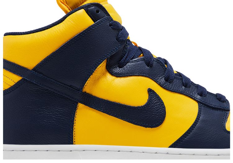 Nike Dunk High QS Michigan 2016
