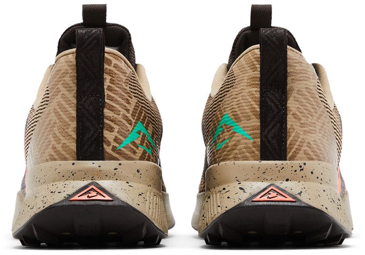 Nike Juniper Trail 3 Khaki Vintage Coral