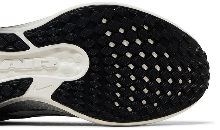 Nike Air Winflo 11 SE White Light Smoke Grey Black