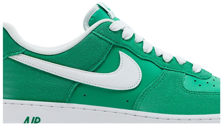 Nike Air Force 1 07 LV8 Stadium Green