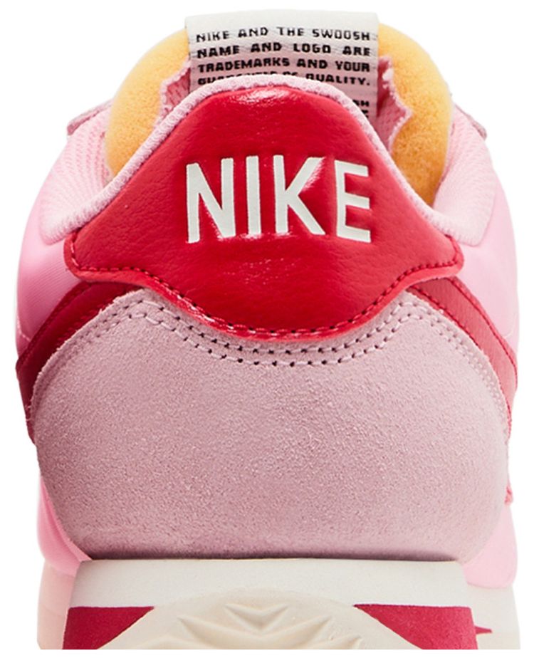 Nike Wmns Cortez TXT Soft Pink Fire Red