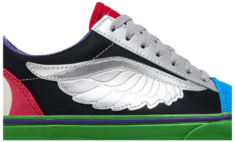 Marvel x Vans Old Skool Avengers