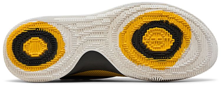 Nike Kyrie Low Amarillo