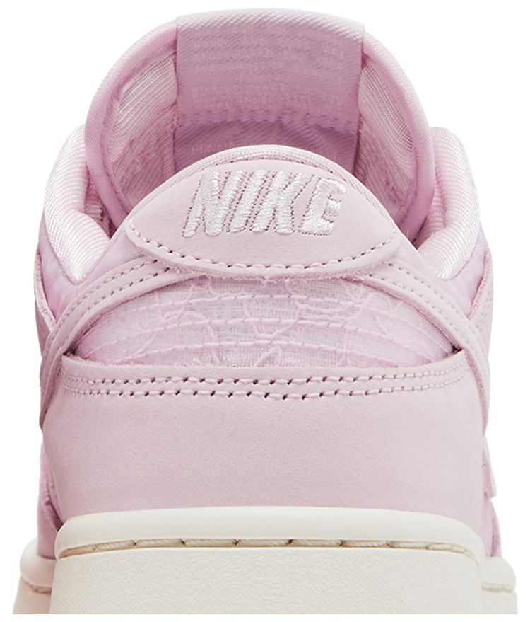 Nike Wmns Dunk Low Lace Pack   Regal Pink