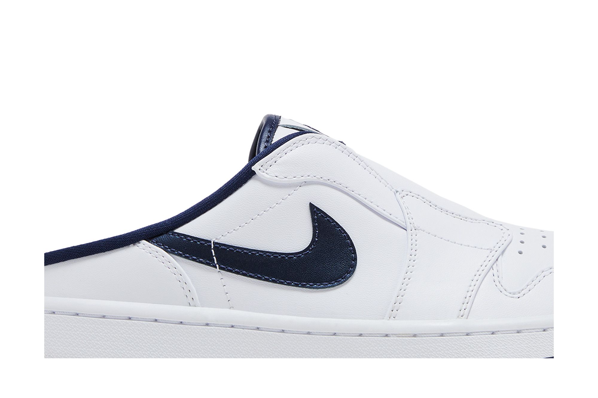 Buy Air Jordan 1 Mule Golf 'White Midnight Navy' - FJ1214 103 | GOAT
