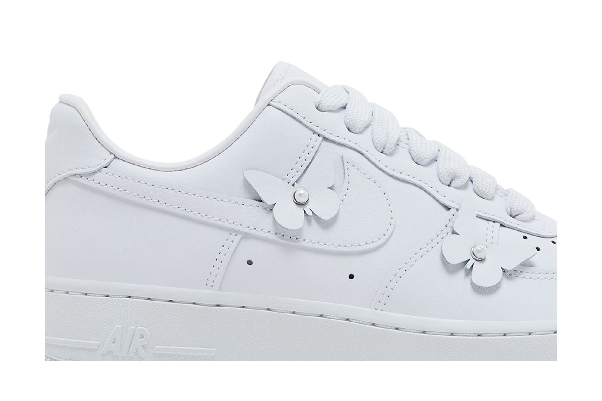 ★NIKE WMNS★エアフォース1 LOW ' Butterflies'★ホワイト★ Buy Nike Wmns Air Force 1 Low 'Butterfly' - IH4480 100 | GOAT