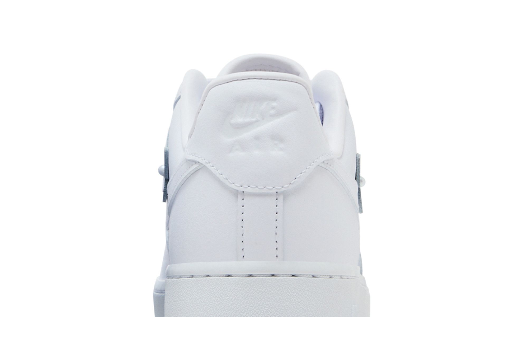 Buy Nike Wmns Air Force 1 Low 'Butterfly' - IH4480 100 | GOAT