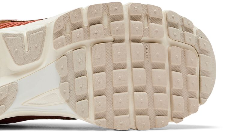 Nike Air Zoom Vomero 5 Monarch