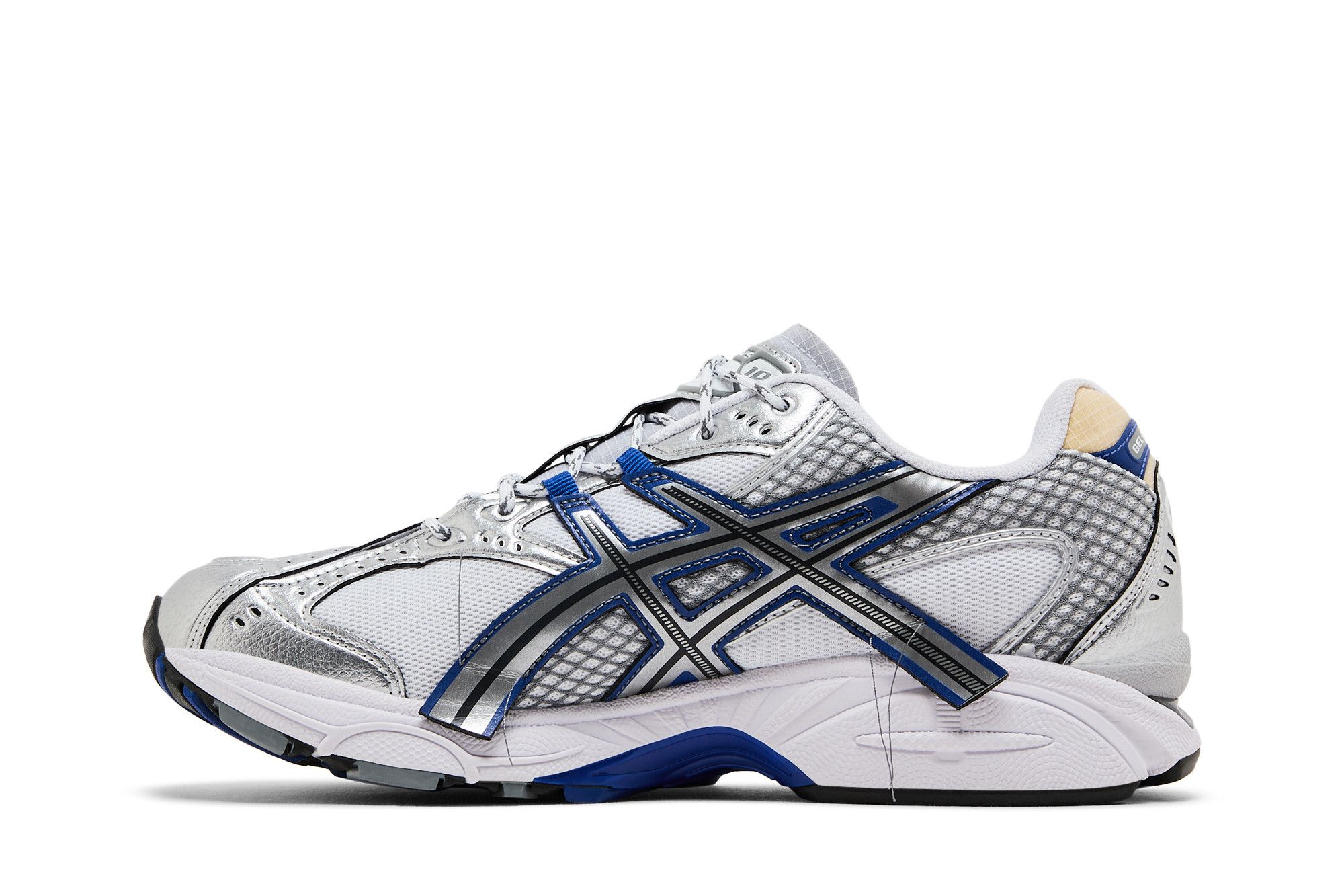 × 10.1 Gel-Nimbus INVINCIBLE 27.0 Asics