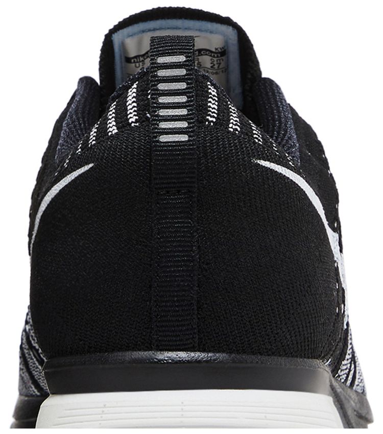 Nike Flyknit Trainer Black White