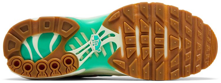 Nike Air Max Plus Print Alternate Galaxy