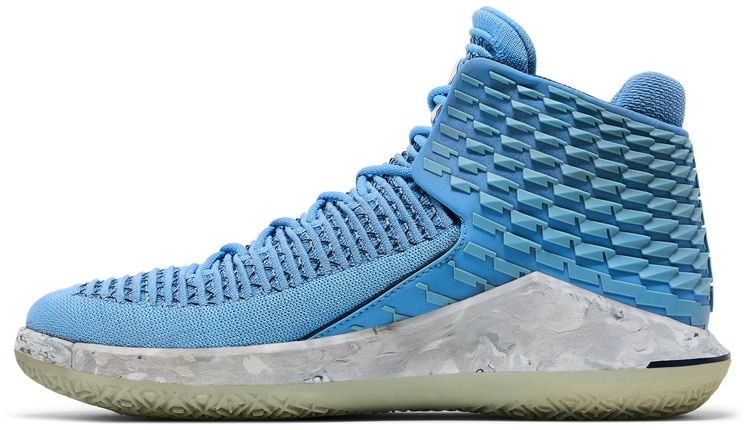 Air Jordan 32 UNC   Clear Outsole