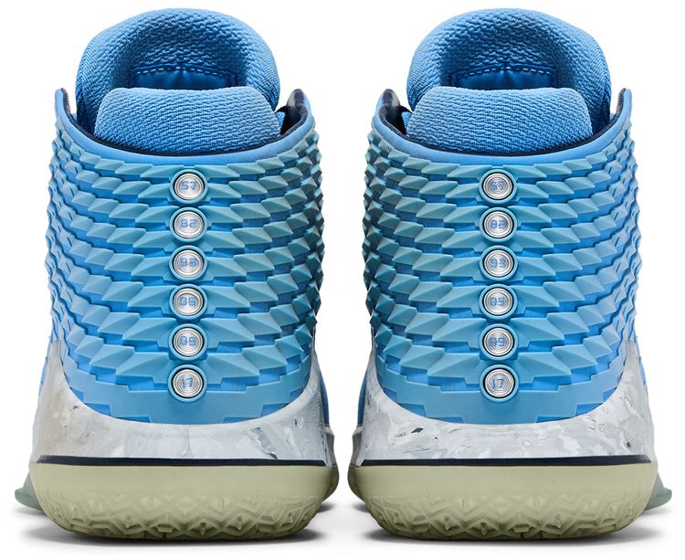 Air Jordan 32 UNC   Clear Outsole