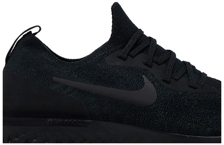 Nike Epic React Flyknit Triple Black