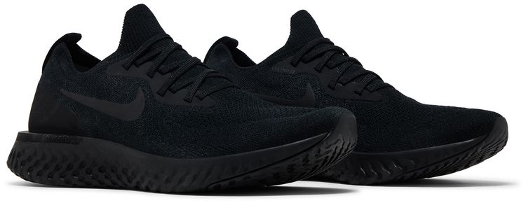 Nike Epic React Flyknit Triple Black