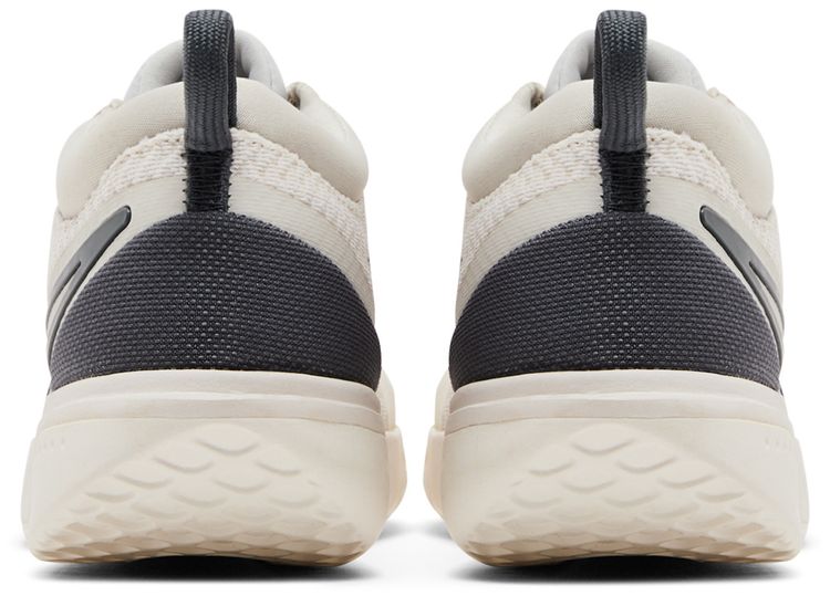 Wmns NikeCourt Zoom Pro HC Phantom Iron Grey