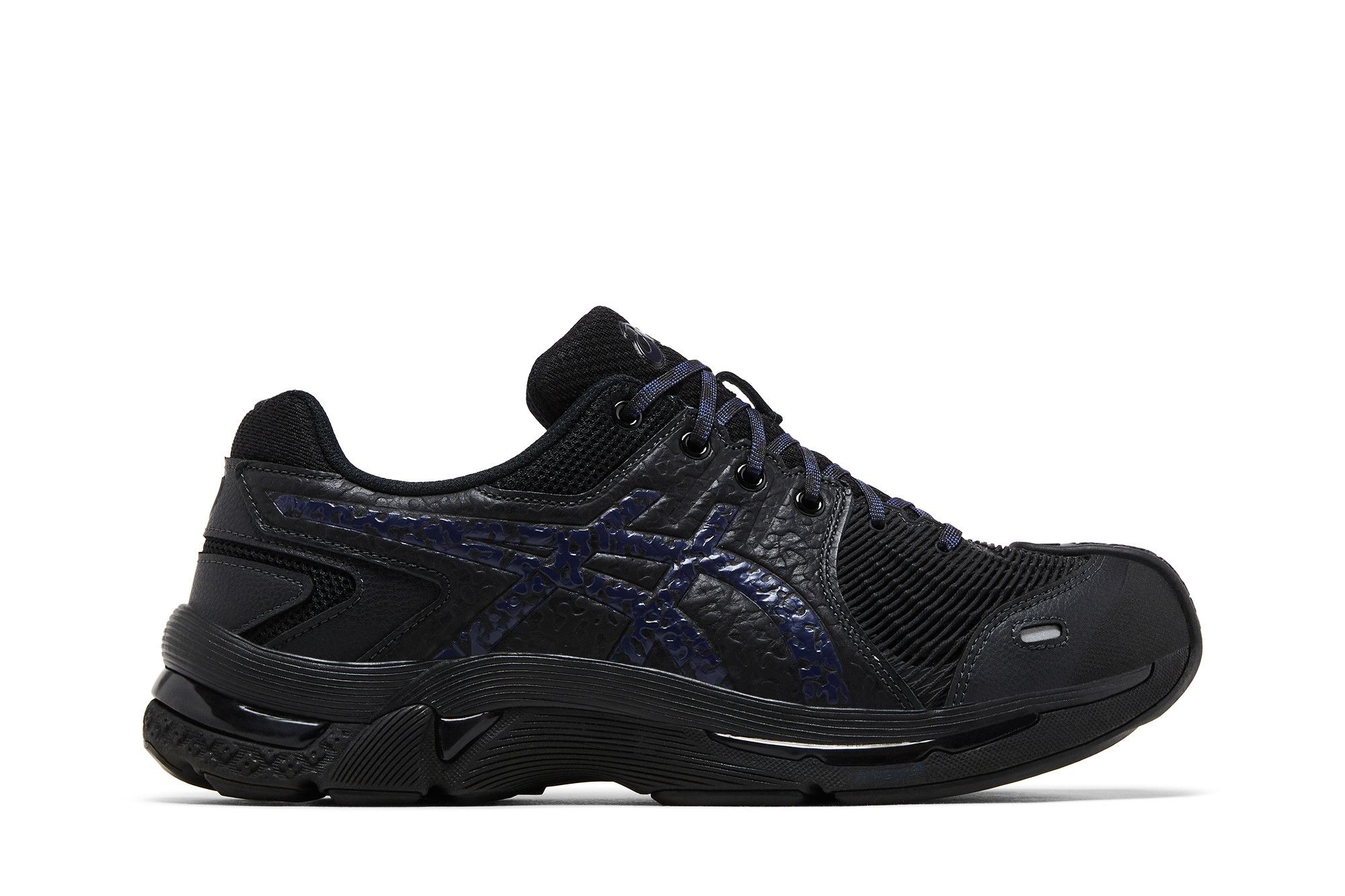 靴 kiko kostadinov asics gel kiril black KIKO KOSTADINOV x GEL-KIRIL III | Unisex | Black/Deep Blue