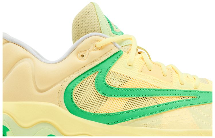 Nike Giannis Immortality 3 Soft Yellow Green Shock