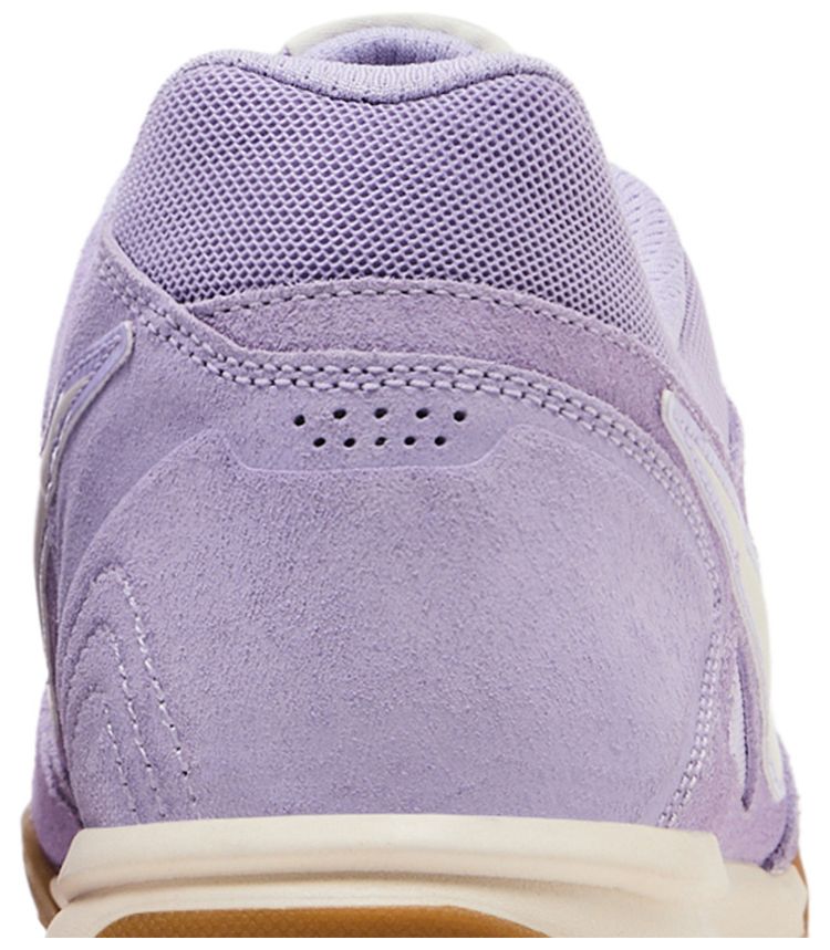 Nike Gato Hydrangeas