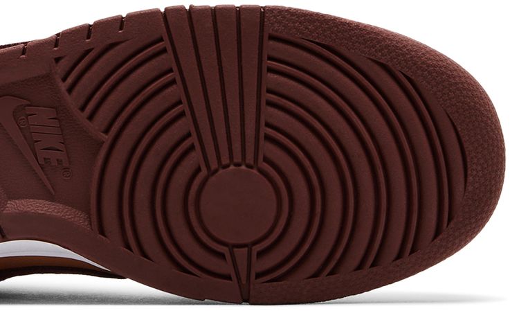 Nike Dunk Low SE Amber Brown