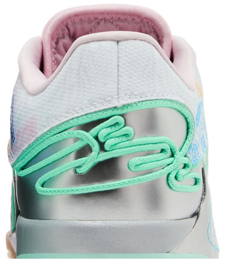 Monopoly x Nike LeBron 22 QS GS Currency