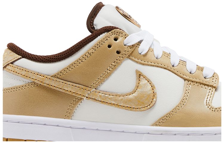 Nike Wmns Dunk Low LX Be The One