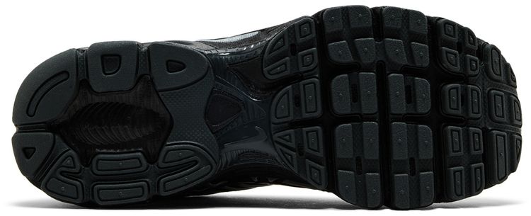 Nike Wmns Air Max Moto 2K Black Metallic Silver