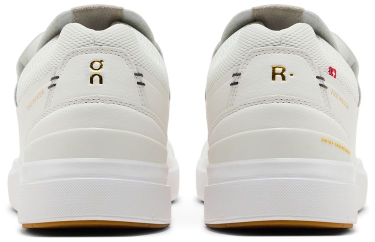 ON The Roger Centre Court White Gum