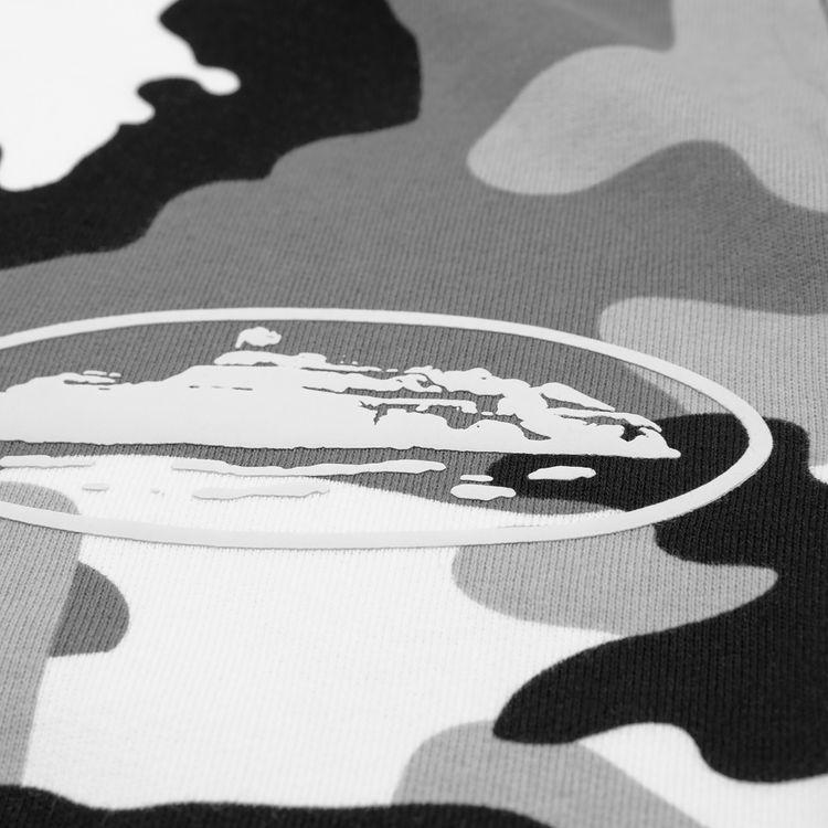 Corteiz Island Puff Print Sweatshort Arctic Camo