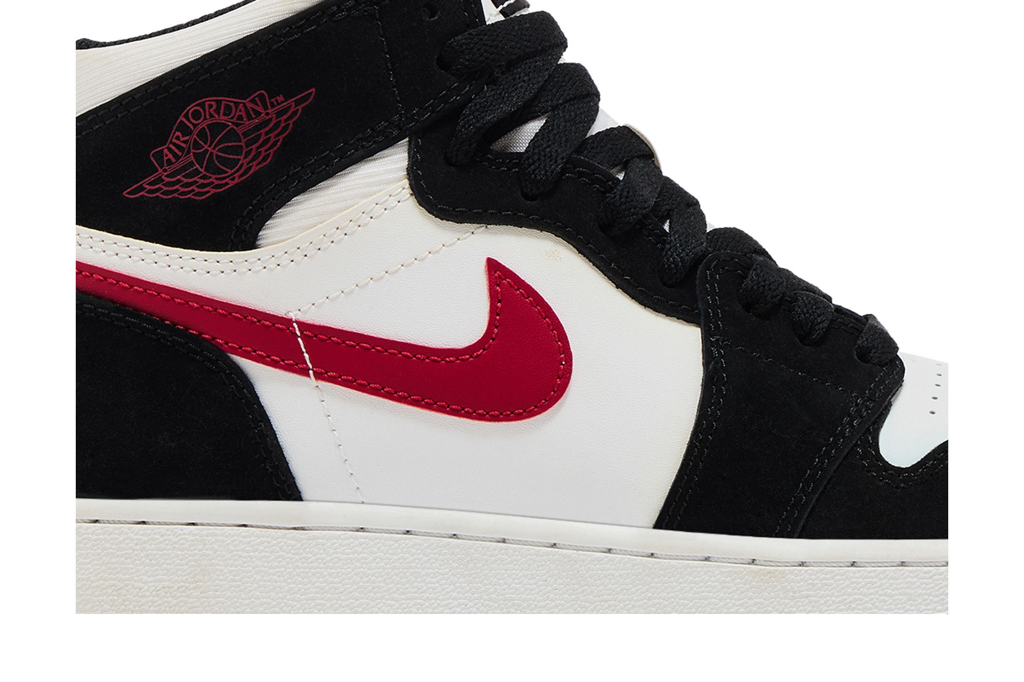 air jordan 1 retro high bg black red white