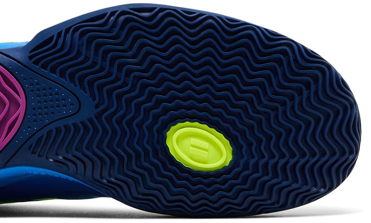 New Balance Hesi Low V2 Digi Dash