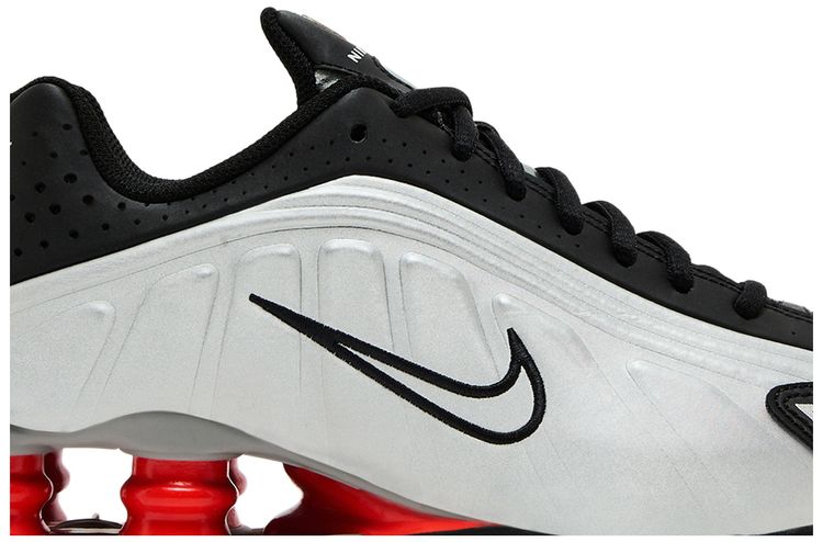 Nike Shox R4 GS OG 2025