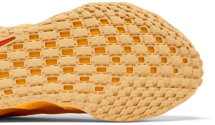 Nike Ava Rover Celestial Gold Bright Crimson