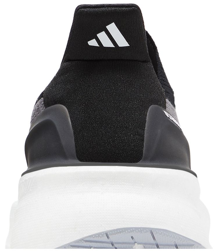 Adidas Wmns Ultraboost 5X Black White Carbon