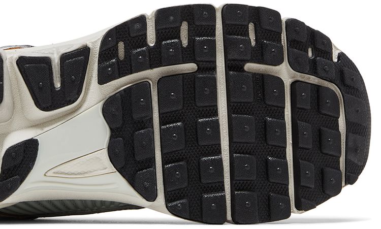 Nike Wmns Air Zoom Vomero 5 Light Silver Chrome