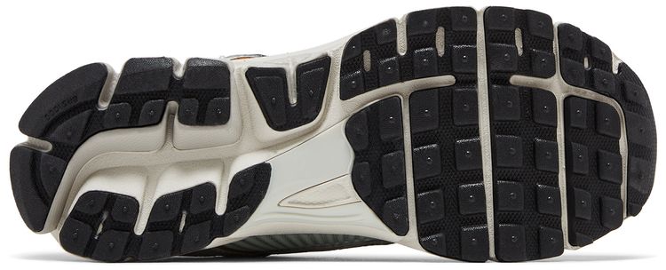 Nike Wmns Air Zoom Vomero 5 Light Silver Chrome